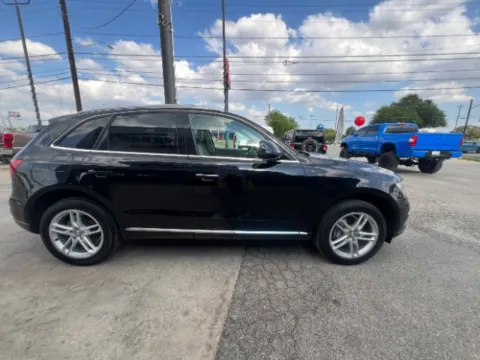 More photos of 2016 Audi Q5 2.0T Premium at Eurospeed International Corp, TX