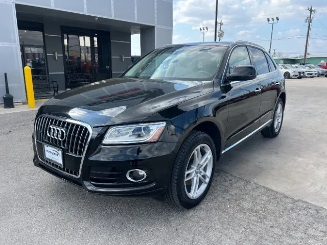 Black 2016 Audi Q5 2.0T Premium for sale in San Antonio, TX