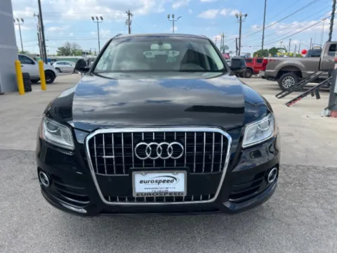 Another view of 2016 Audi Q5 2.0T Premium for sale in San Antonio, TX at Eurospeed International Corp