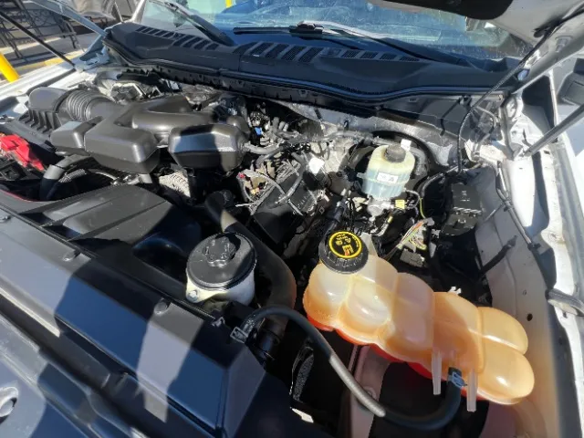 2017 Ford F-350 Super Duty Chassis Cab XL - Photo 51