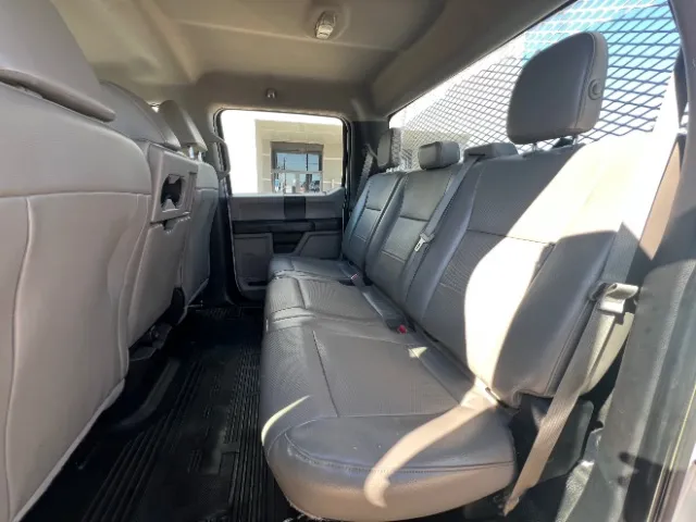 2017 Ford F-350 Super Duty Chassis Cab XL - Photo 34