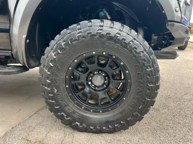 Ford F-150 photo 10