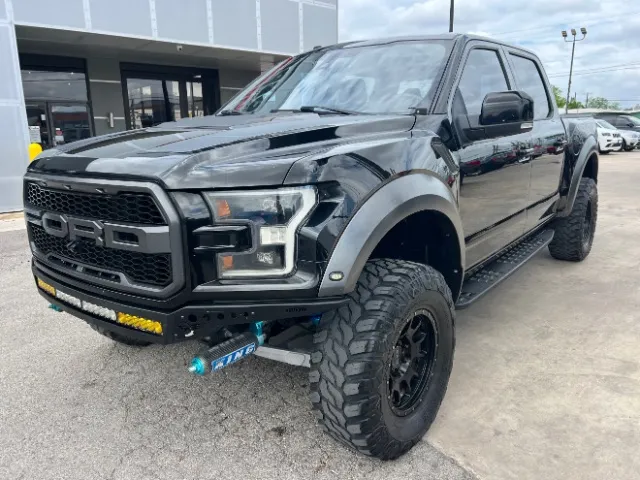 Black 2018 Ford F-150 Raptor for sale in San Antonio, TX