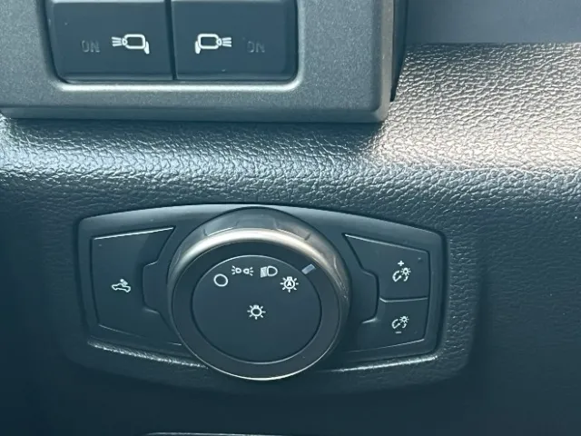 Ford F-150 photo 50