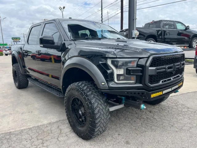 Ford F-150 photo 4