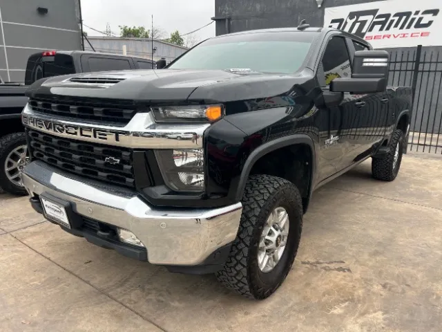 2020 Chevrolet Silverado 2500HD 2WD Crew Cab Standard Bed LT for sale in San Antonio, TX