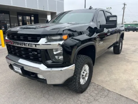 Black 2020 Chevrolet Silverado 2500HD 2WD Crew Cab Standard Bed LT for sale in San Antonio, TX