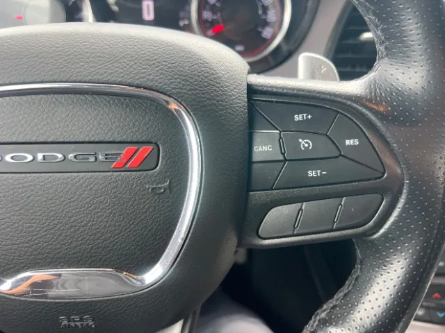 Dodge Challenger photo 28