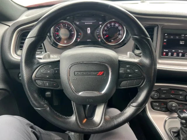 Dodge Challenger photo 27