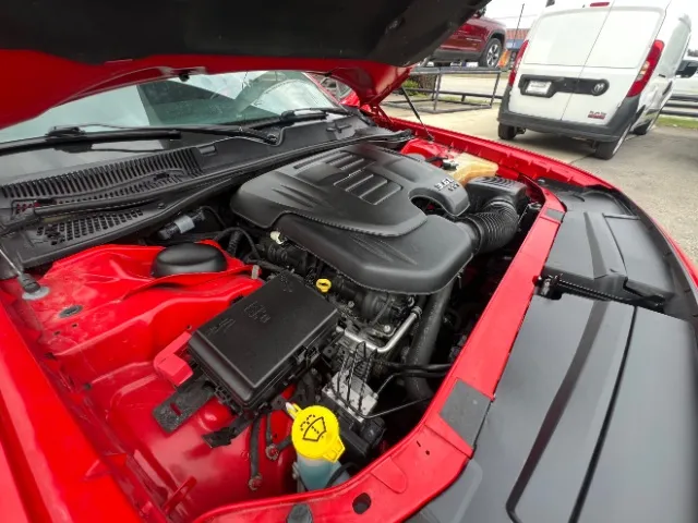 Dodge Challenger photo 36