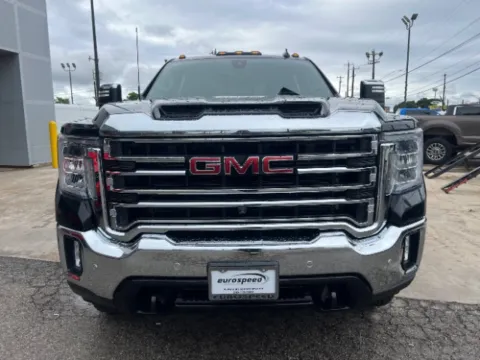 Another view of 2020 GMC Sierra 2500HD SLT for sale in San Antonio, TX at Eurospeed International Corp