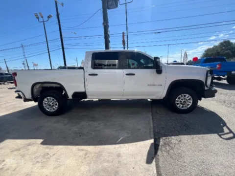 More photos of 2022 Chevrolet Silverado 2500HD 4WD Crew Cab Standard Bed WT at Eurospeed International Corp, TX