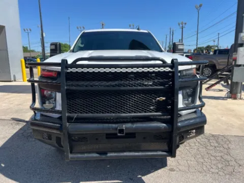 Photos of 2022 Chevrolet Silverado 2500HD 4WD Crew Cab Standard Bed WT for sale in San Antonio, TX at Eurospeed International Corp