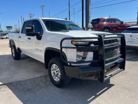 Another view of 2022 Chevrolet Silverado 2500HD 4WD Crew Cab Standard Bed WT for sale in San Antonio, TX at Eurospeed International Corp