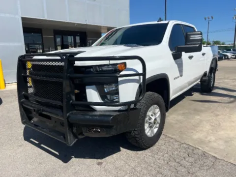 White 2022 Chevrolet Silverado 2500HD 4WD Crew Cab Standard Bed WT for sale in San Antonio, TX