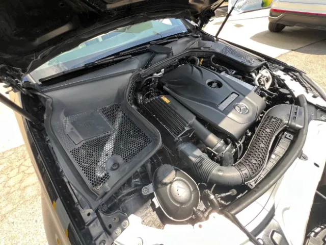 Mercedes-Benz C300 photo 52