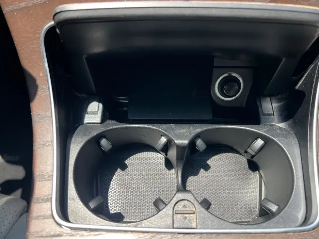 Mercedes-Benz C300 photo 45