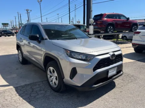 More photos of 2022 Toyota RAV4 LE at Eurospeed International Corp, TX