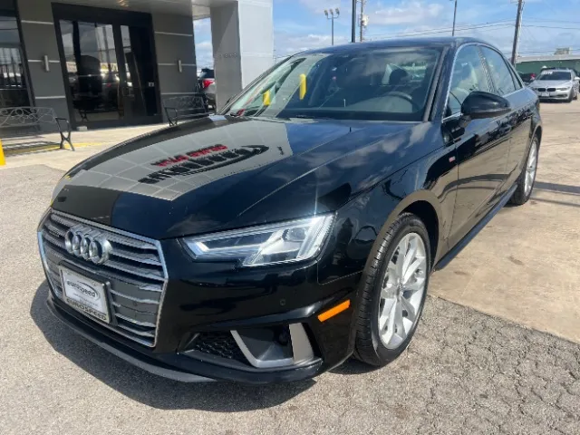 2019 Audi A4 2.0T quattro S tronic Premium Plus's photo