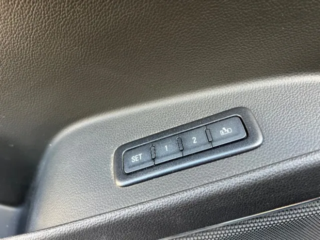 GMC Yukon photo 43