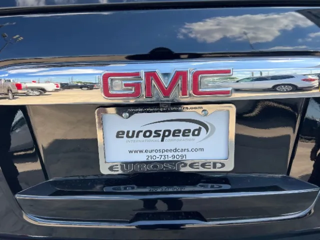 GMC Yukon photo 16