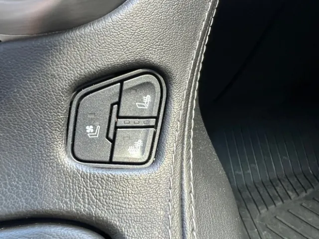 GMC Yukon photo 56