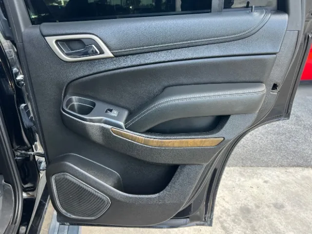 GMC Yukon photo 24