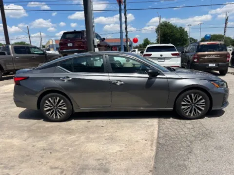 More photos of 2024 Nissan Altima SV at Eurospeed International Corp, TX
