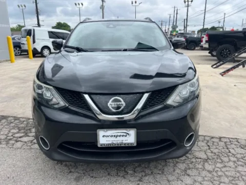 Another view of 2018 Nissan Rogue Sport SL for sale in San Antonio, TX at Eurospeed International Corp