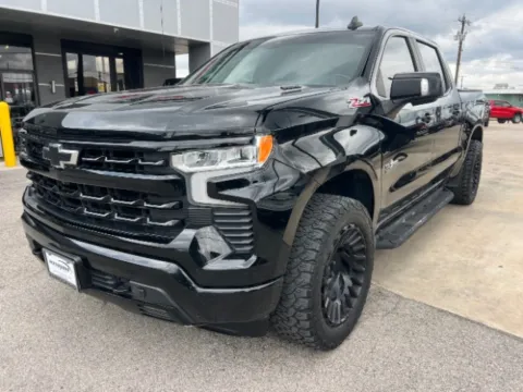 Black 2022 Chevrolet Silverado 1500 RST for sale in San Antonio, TX