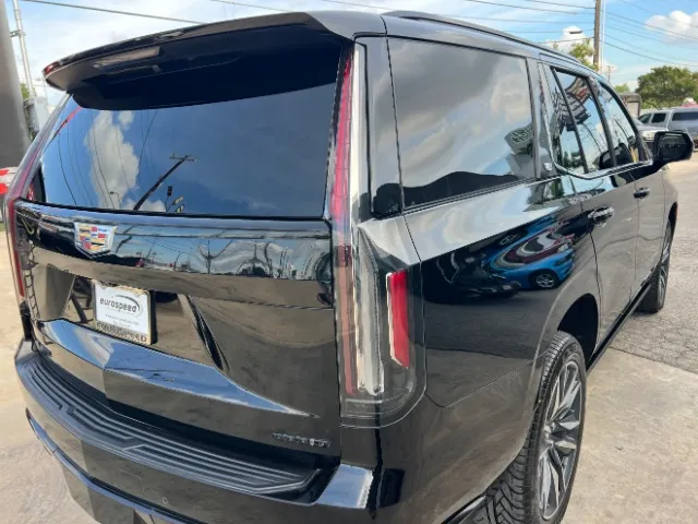 Cadillac Escalade photo 19