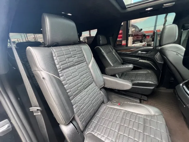 Cadillac Escalade photo 49