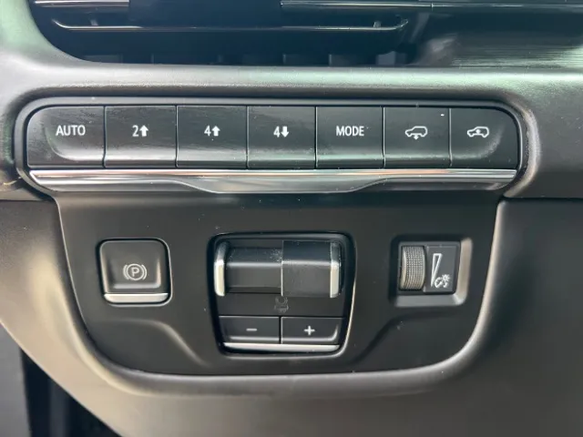 Cadillac Escalade photo 68