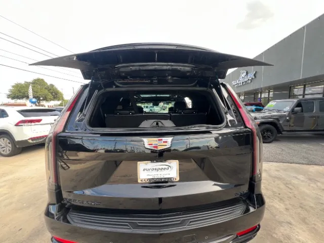 Cadillac Escalade photo 51