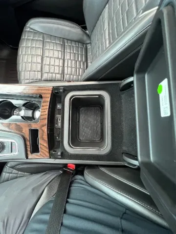Cadillac Escalade photo 86