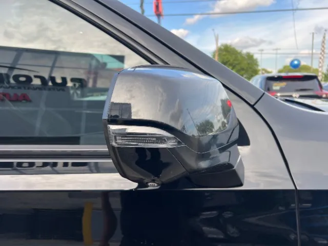 Cadillac Escalade photo 15