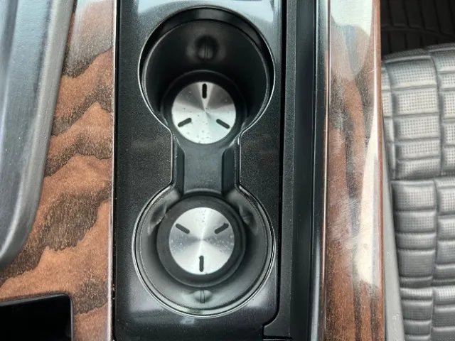 Cadillac Escalade photo 82