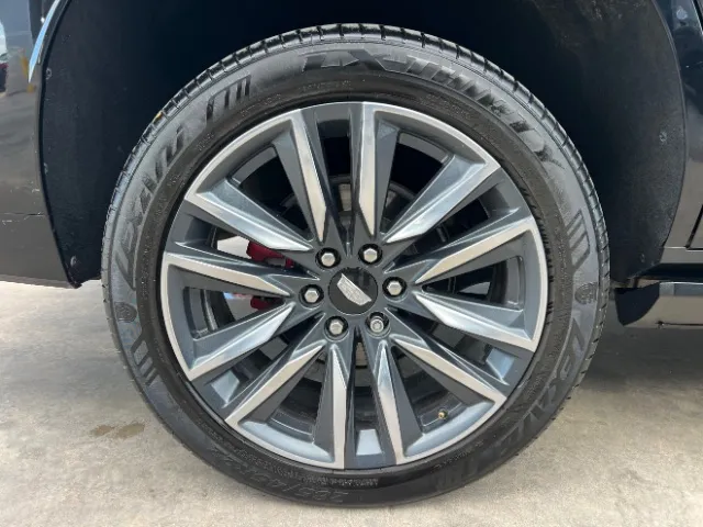 Cadillac Escalade photo 18