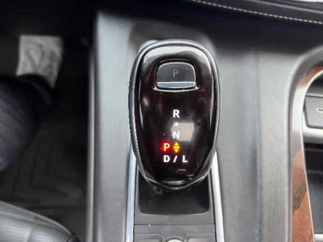 Cadillac Escalade photo 80