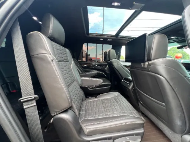 Cadillac Escalade photo 48