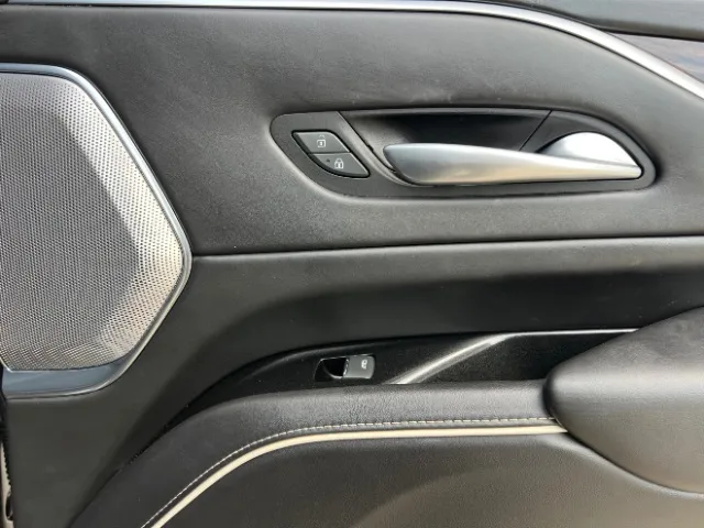 Cadillac Escalade photo 44