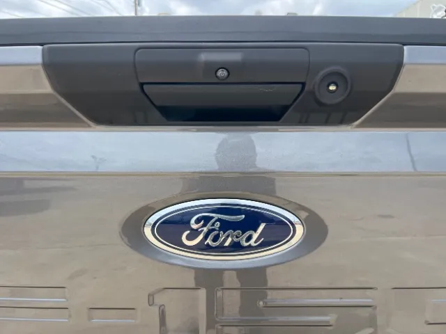 Ford F-150 photo 14