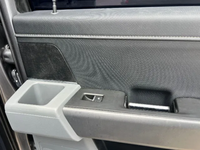 Ford F-150 photo 29