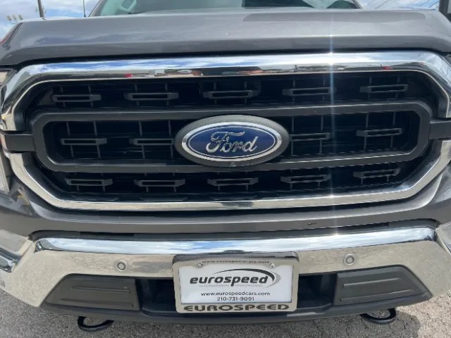 Ford F-150 photo 10