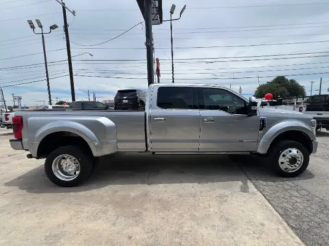 More photos of 2021 Ford F-450 Platinum at Eurospeed International Corp, TX