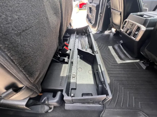 2021 Ford F-450 Super Duty Platinum - Photo 19