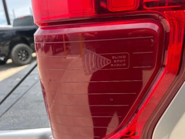 2021 Ford F-450 Super Duty Platinum - Photo 21