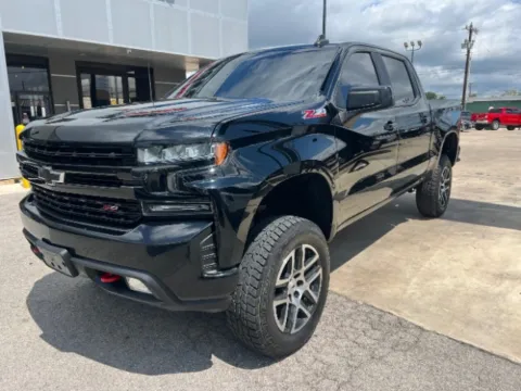 Black 2019 Chevrolet Silverado 1500 LT Trail Boss for sale in San Antonio, TX