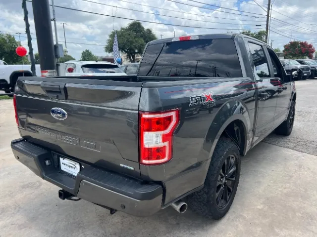 Ford F-150 photo 6