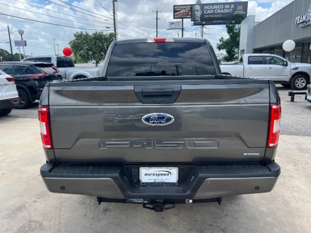Ford F-150 photo 7